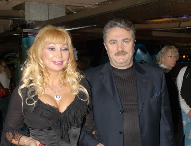 Маша Распутина с супругом