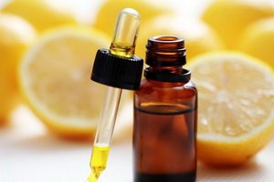 Эфирное масло лимона - для волос, ногтей и для лица