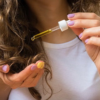 Эфирное масло лимона - для волос, ногтей и для лица