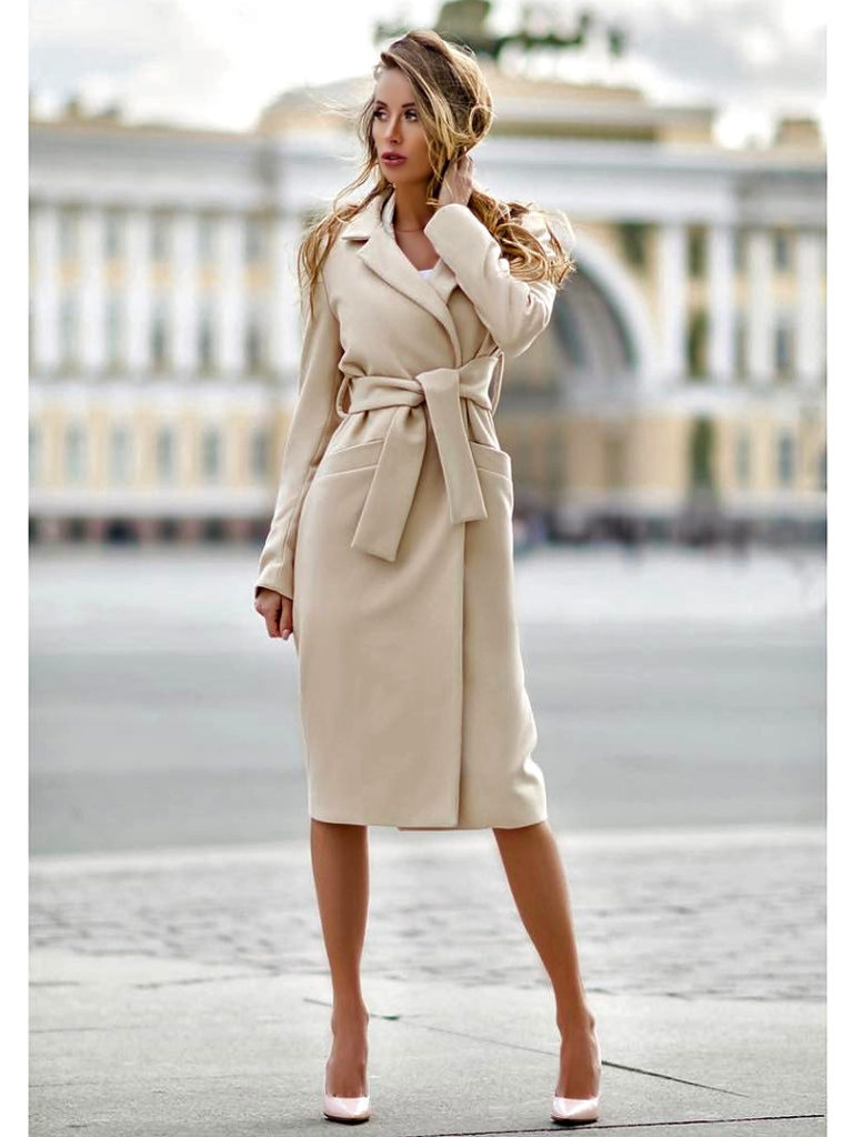 С чем носить пальто длины миди?