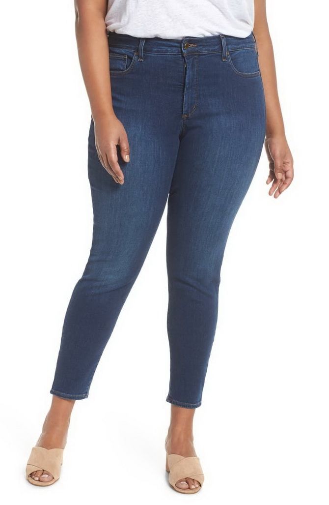 джинсы с завышенной талией 2020