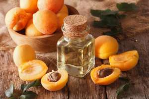 Применение абрикосового масла в домашних условиях