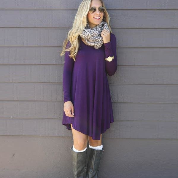 Красивое фиолетовое платье-свитер просторное