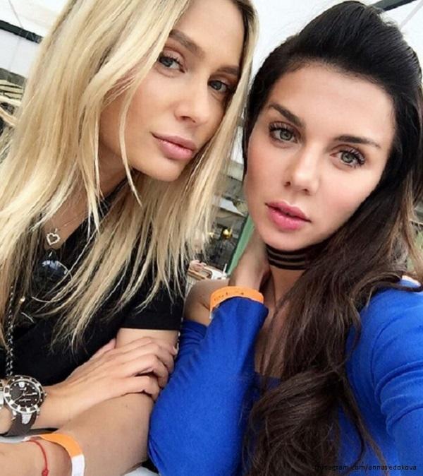 Наталья Рудова и Анна Седокова  интригуют соблазнительными фото из Монако 
